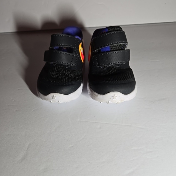 Nike Star Runner 2 Fire Boys Size 5c Strap Front Hook And Loop - Picture 3 of 10